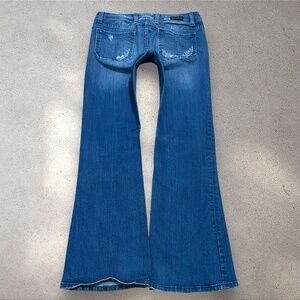 Vigoss "Ritz" Mid Rise Bootcut Jeans